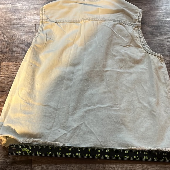 Levi’s short sleeve Jean jacket. excellent condition - Picture 6 of 6